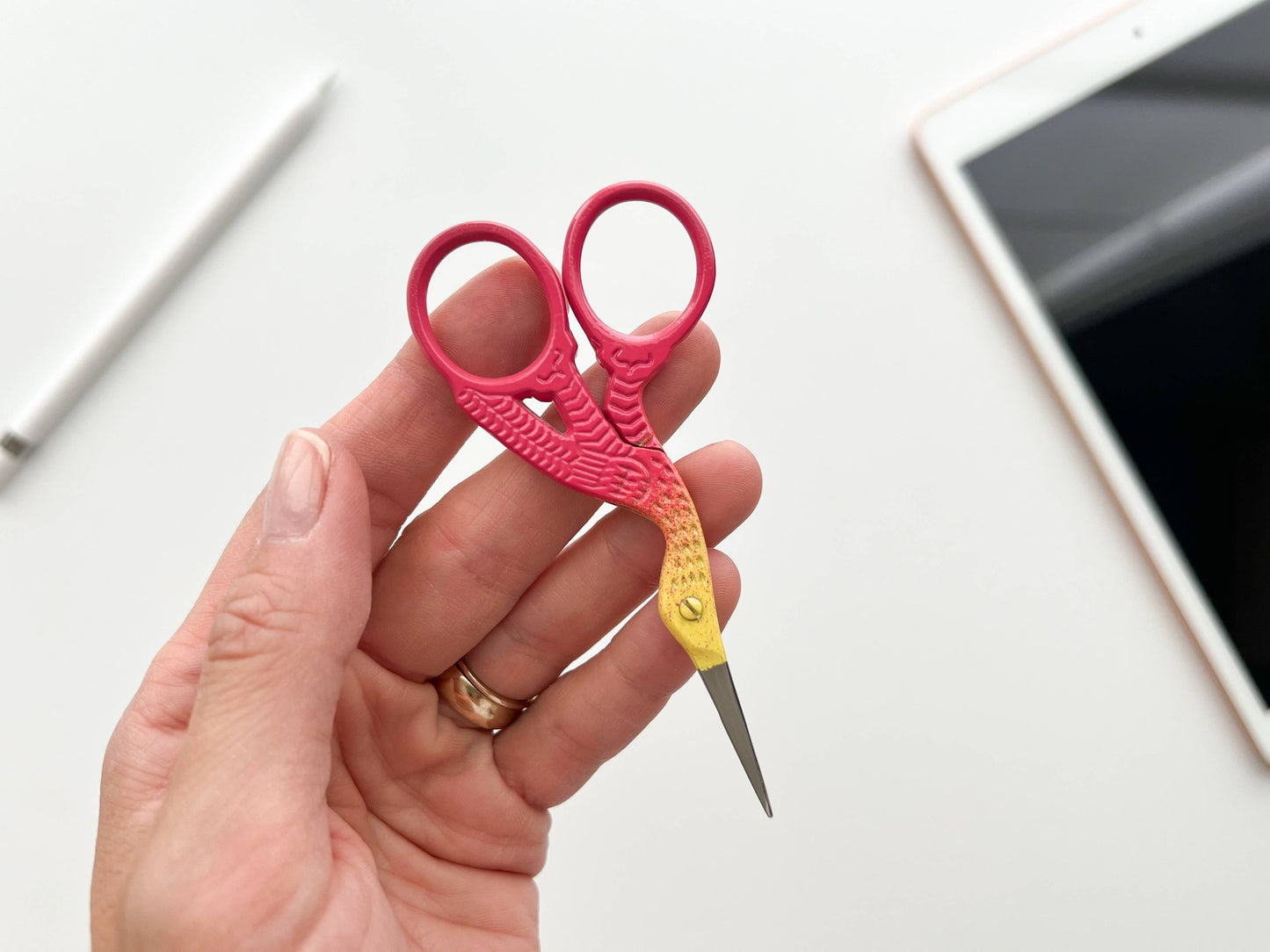 Stork Embroidery Scissors - Assorted Colors