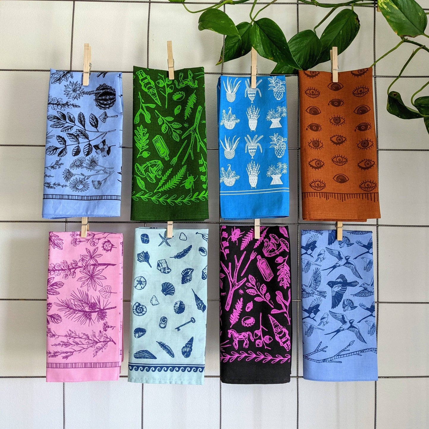 Bandana | woodland walk - black/fuchsia