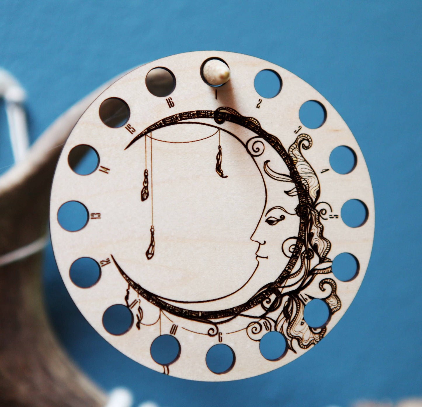 Crescent Moon Maple Wood Thread Storage Holder