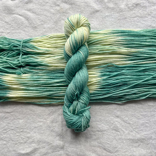 Toil & Trouble Cadence Worsted