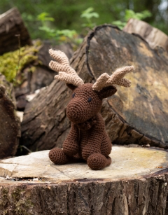Logan the Moose Crochet Kit