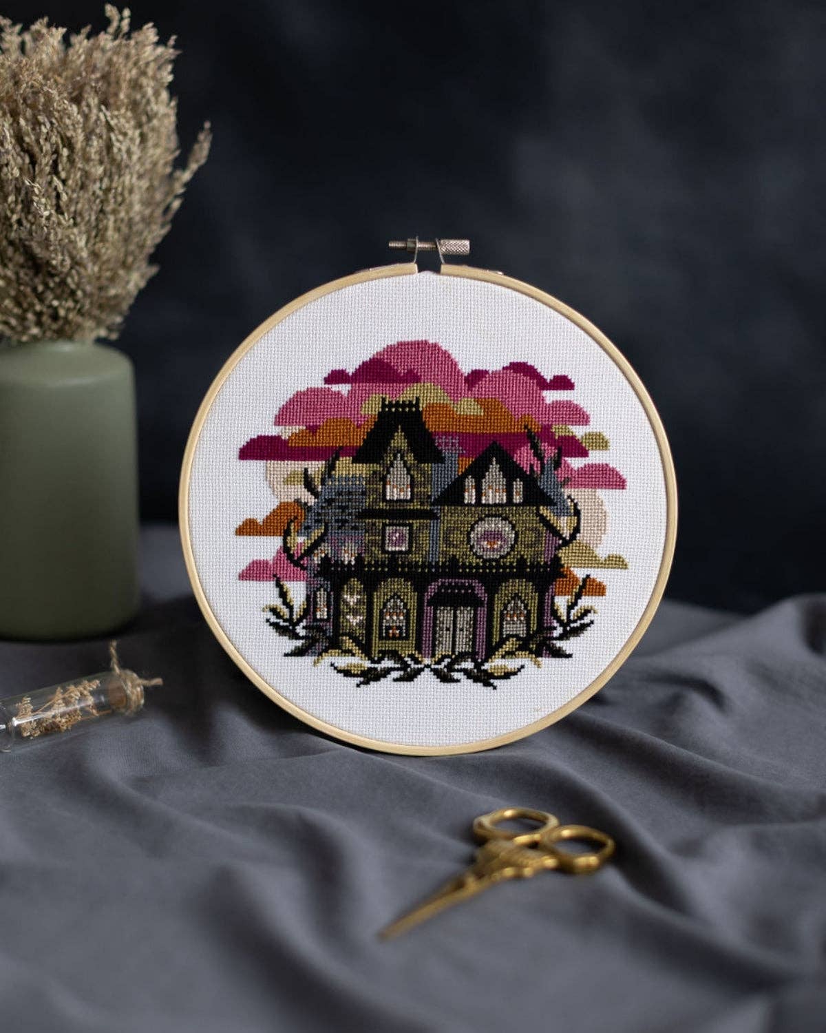 'The Mansion' Cross Stitch Kit