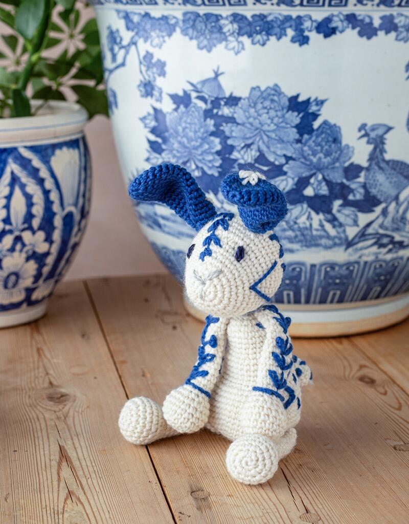 Dalton the Rabbit Figurine Crochet Kit
