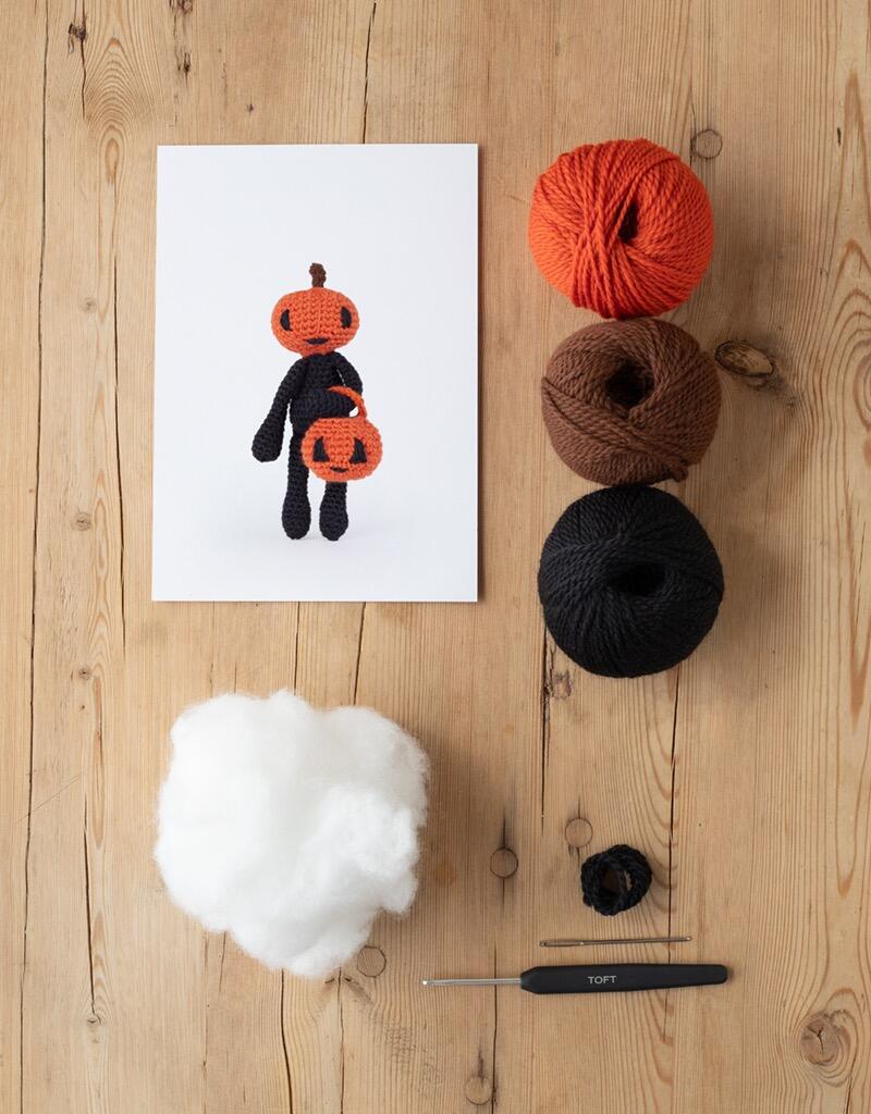 Jack 'O' Lantern Crochet Kit