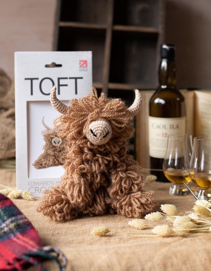 Morag the Highland Cow Crochet Kit