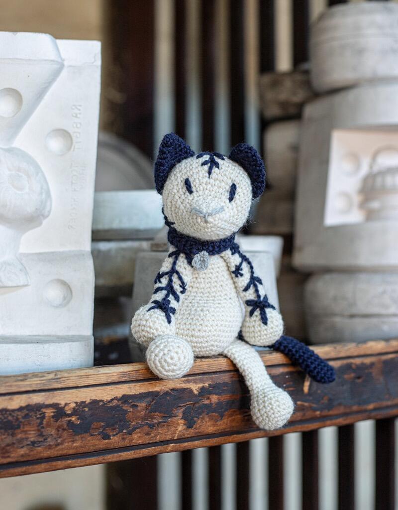 Moira the Cat Figurine Crochet Kit