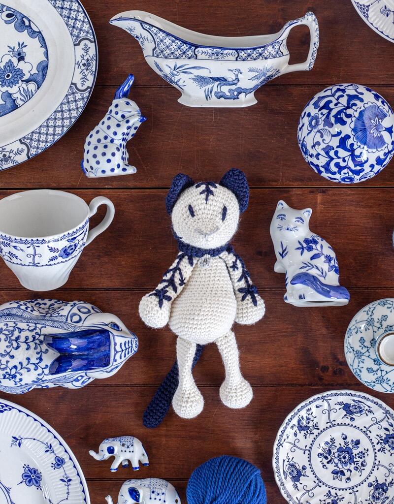 Moira the Cat Figurine Crochet Kit