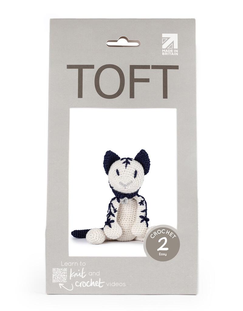 Moira the Cat Figurine Crochet Kit