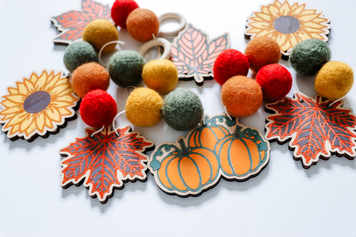 DIY Craft Kit - Hello Fall Garland