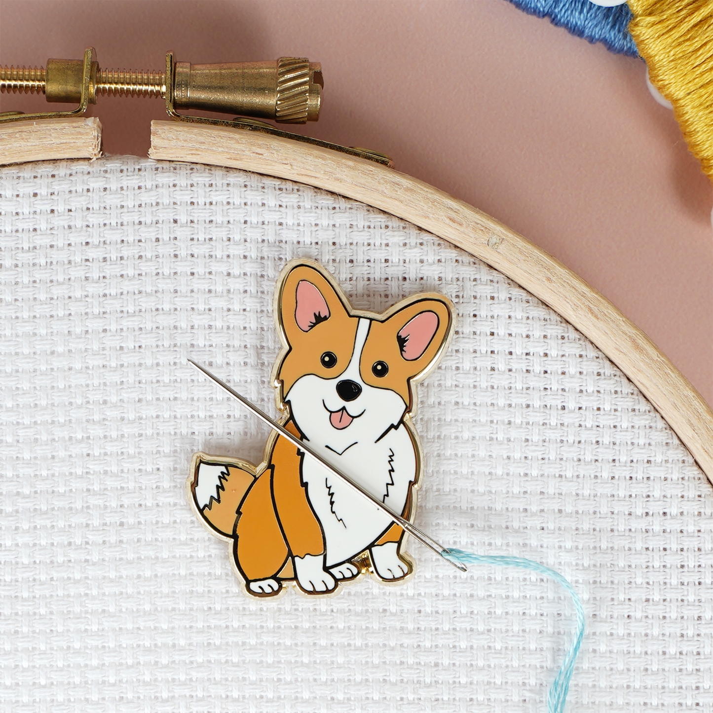 Royal Corgi Dog Magnetic Needle Minder