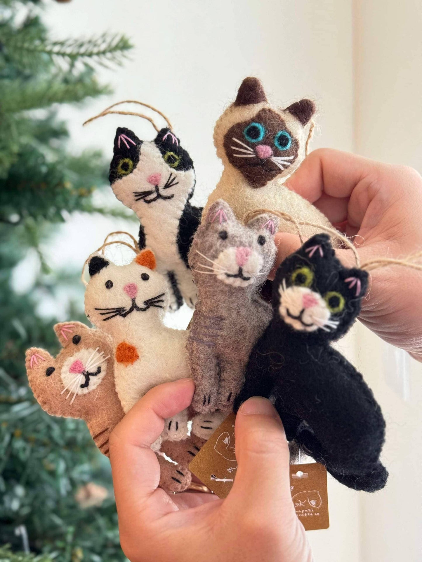 Felt Stitched Cat Ornament: Black Cat