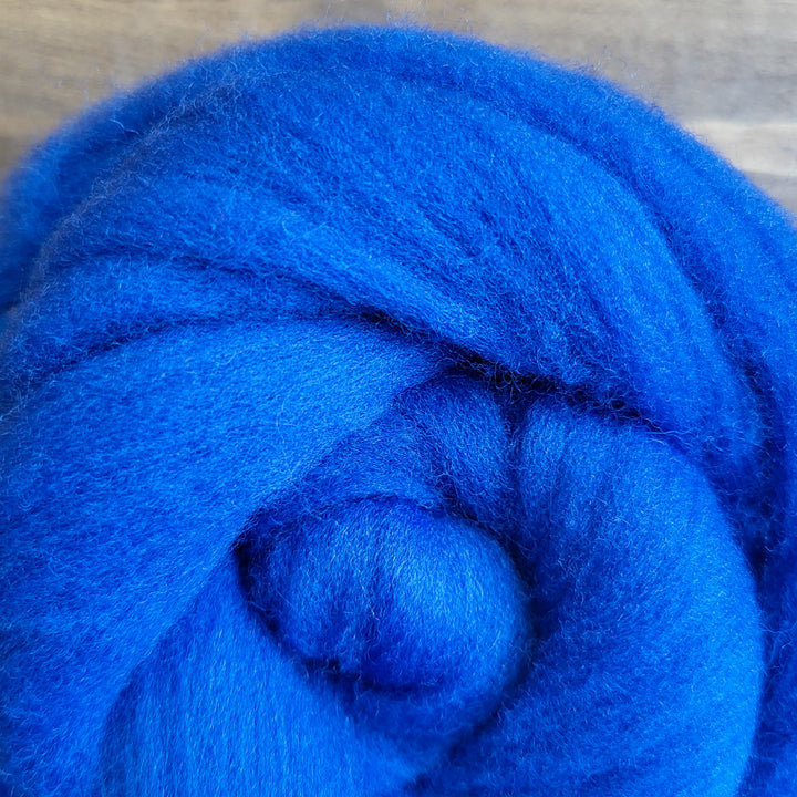 Dyed Shaniko Top for Spinnining and Felt - 1 oz