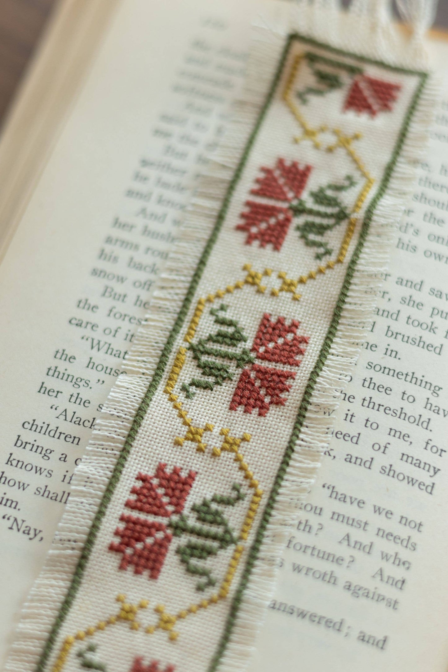 Folk Fabric Cross Stitch Bookmark Kit - Ivory