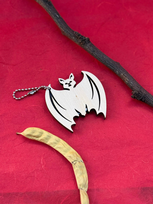 Bat Yarn Cutter