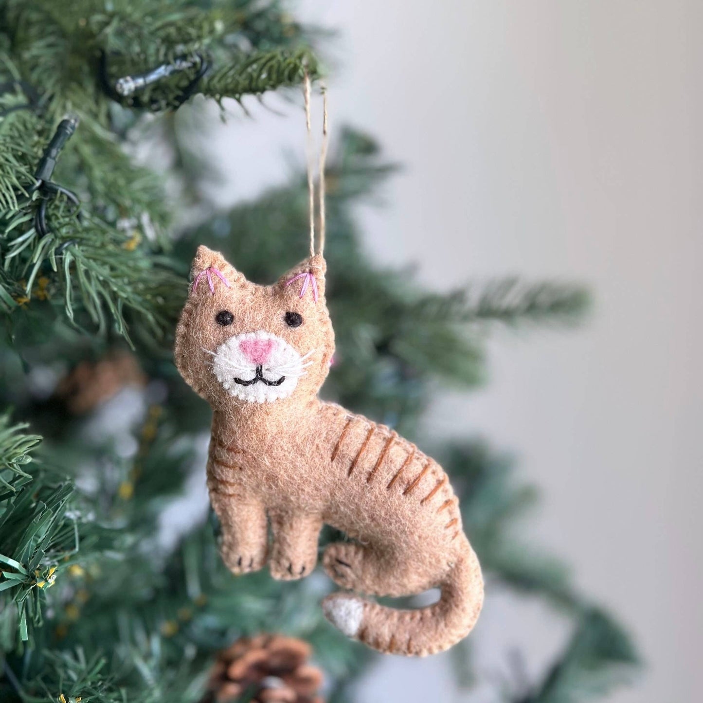 Felt Stitched Cat Ornament: Black Cat