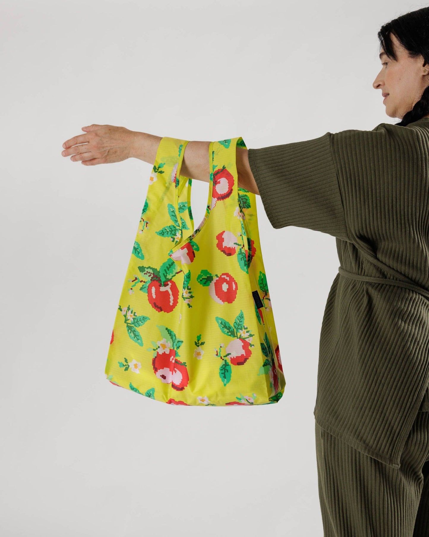 Baggu Reusable Foldable Bags - Needlepoint Apple