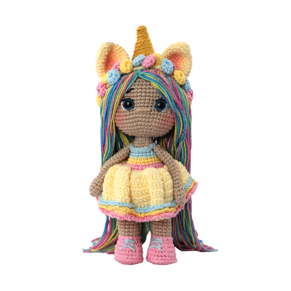 Felicity the Colorful Unicorn amigururmi crochet kit Magic Land