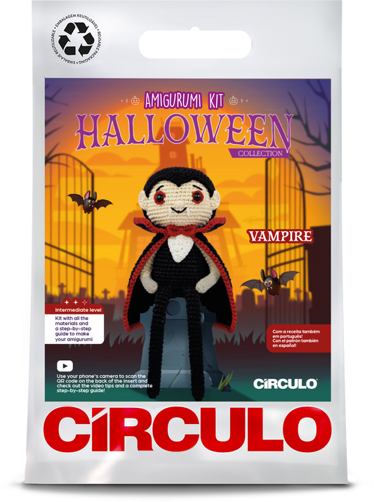 Circulo Halloween-themed amigurumi kit with a vampire design.