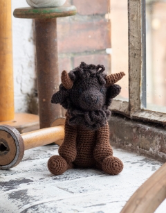 Isaac the American Bison Crochet Kit