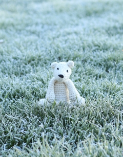 Mini Piotr the Polar Bear Crochet Kit