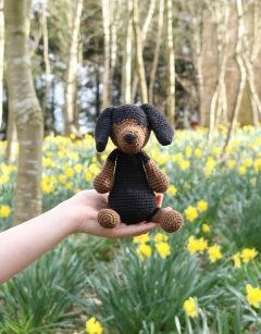 Rosie the Dachshund Crochet Kit