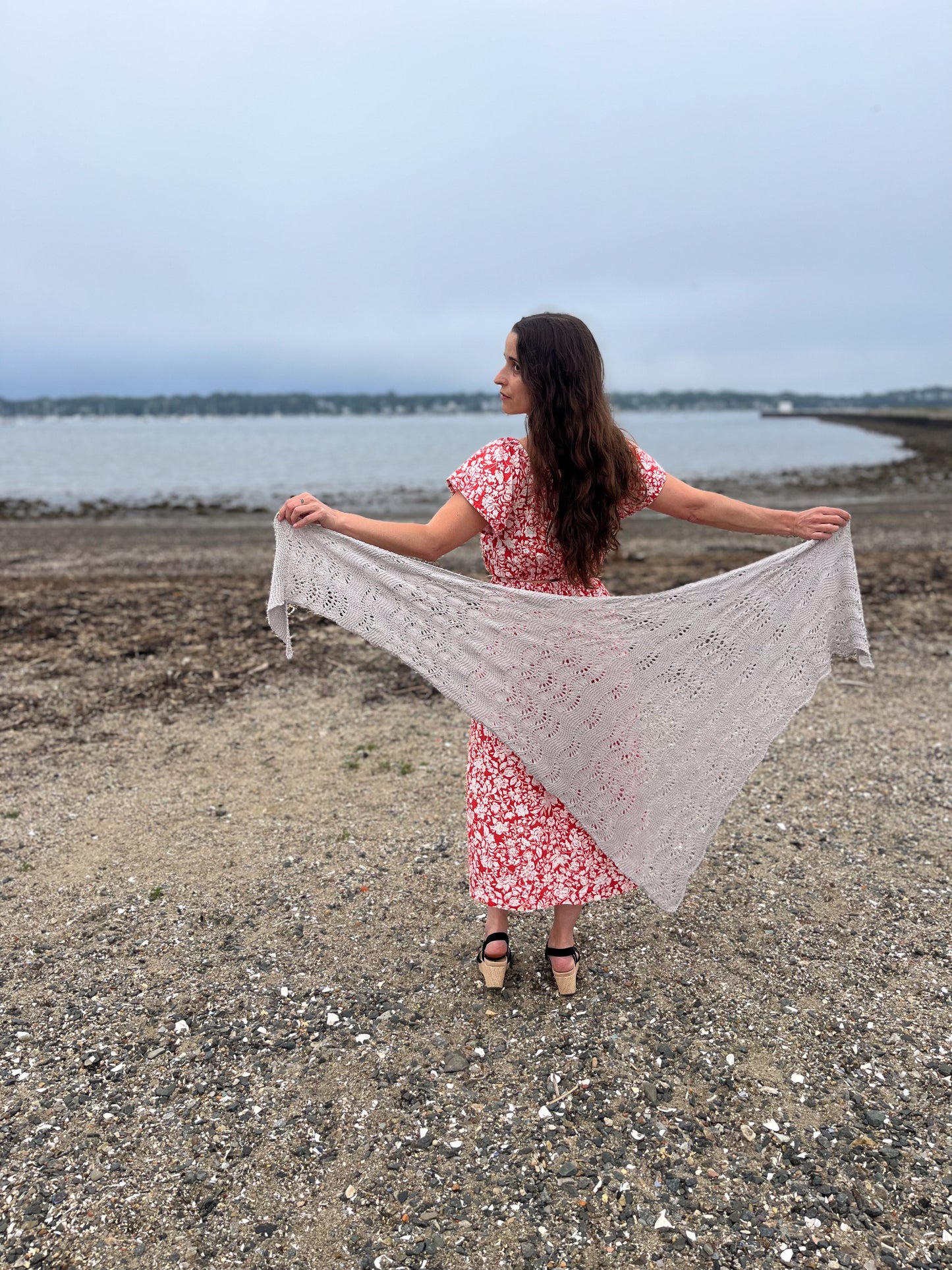 Nevasca Light Shawl Knitting Pattern - Digital Download