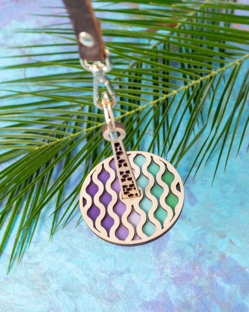 Funky Wave - Mini Yarn Minder by Lemonwood