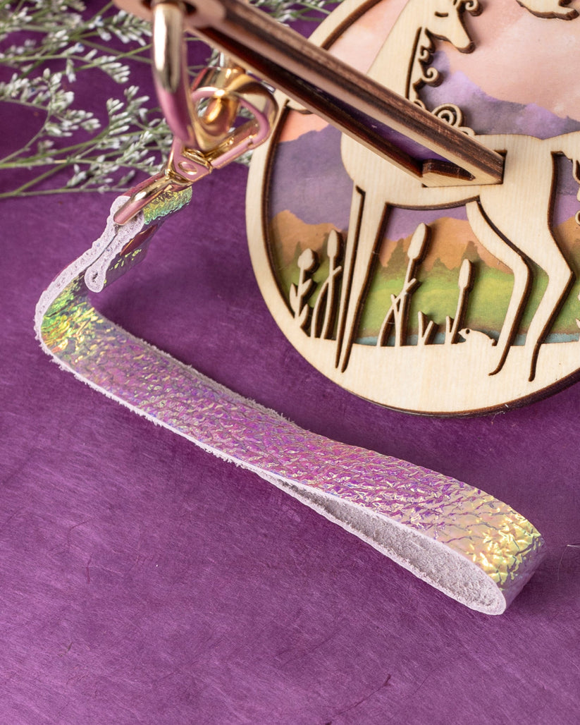 Believe - Glow in the Dark Mini Yarn Minder by Lemonwood