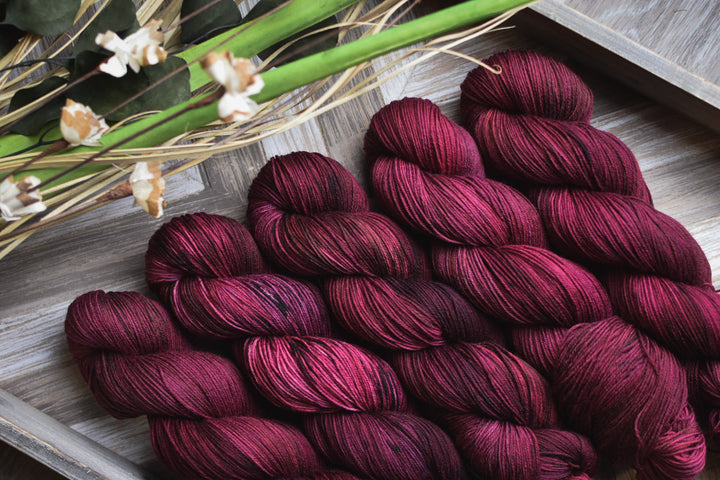 Dragon Hoard Yarn - Myth Fingering