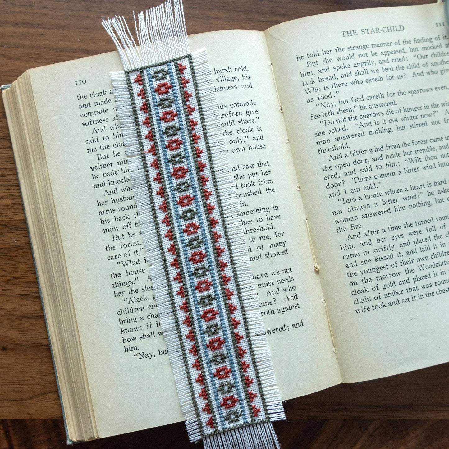 "NEW! Folk Fabric Sampler Linen cross stitch kit