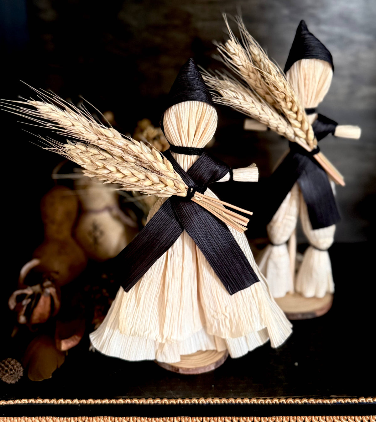 Salem Corn Husk Doll / Folk Poppet w Smock Hood and Wheat