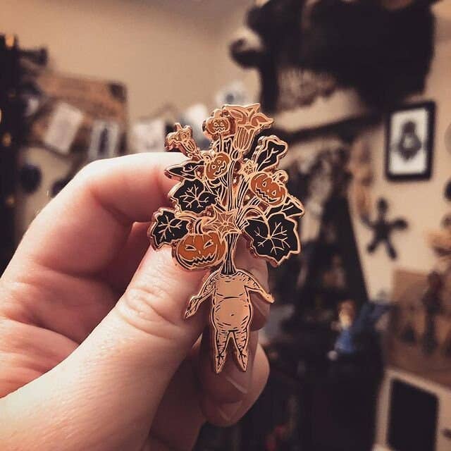 Jack-o-Lantern Mandrake - Halloween Enamel Pin