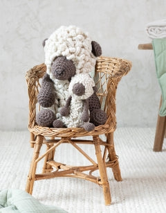 Hank the Dorset Down Sheep Crochet Kit