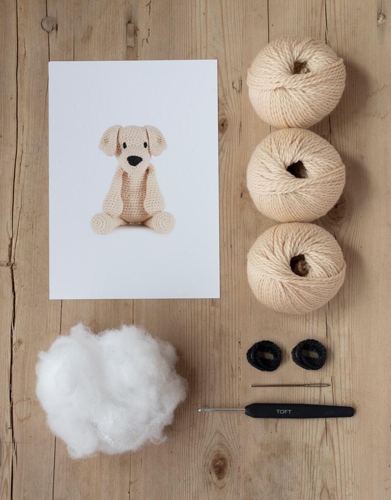 Eleanor the Labrador Crochet Kit