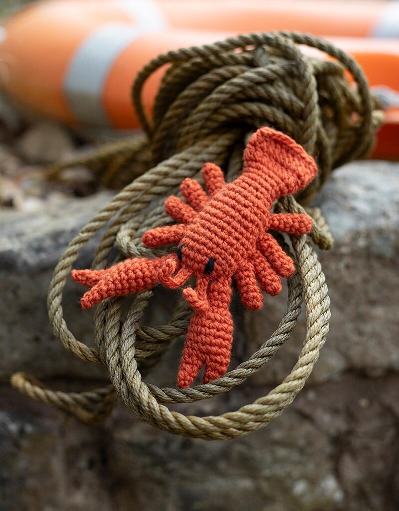 Mini Jordan the Lobster Crochet Kit