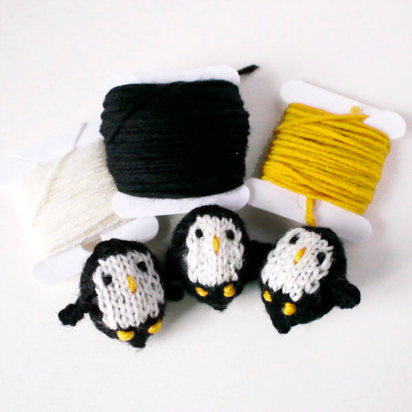 Tiny Penguin Knitting Kit by Mochimochi Land (makes 3)