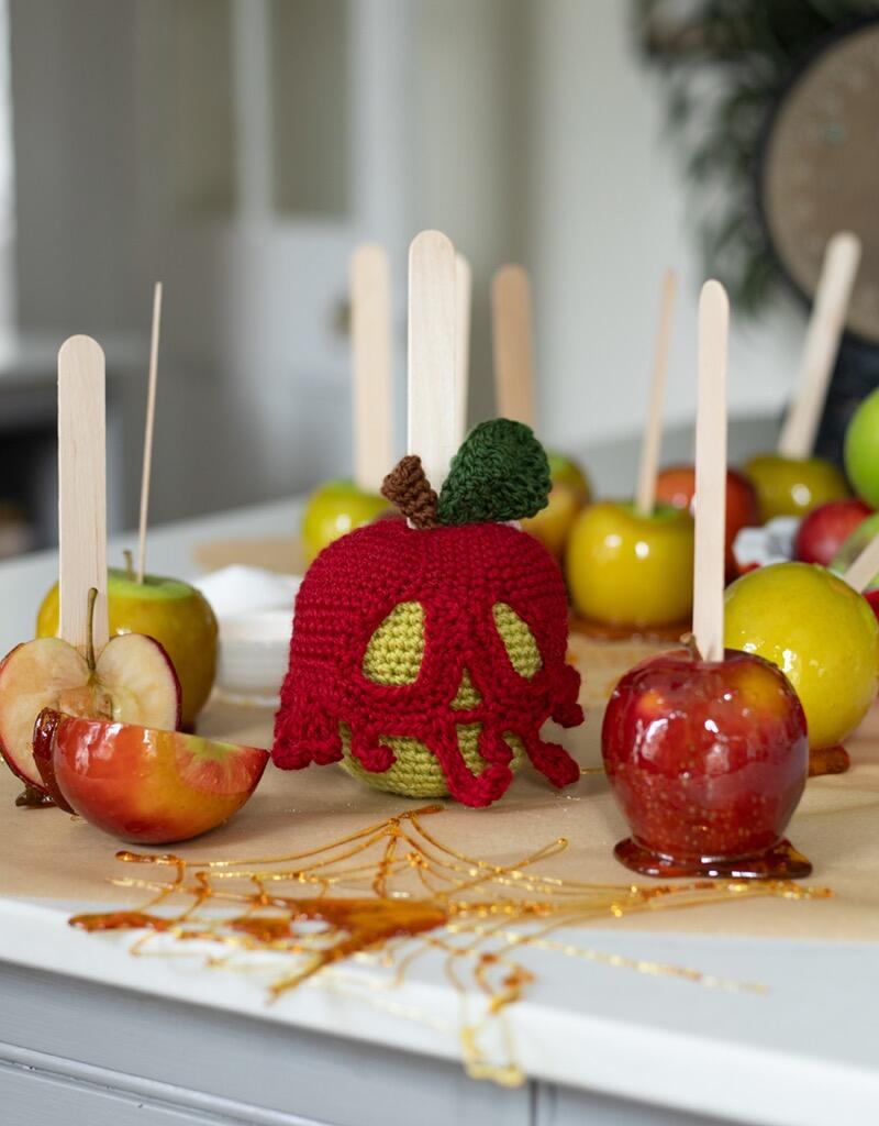 Poisoned Toffee Apple Crochet Kit